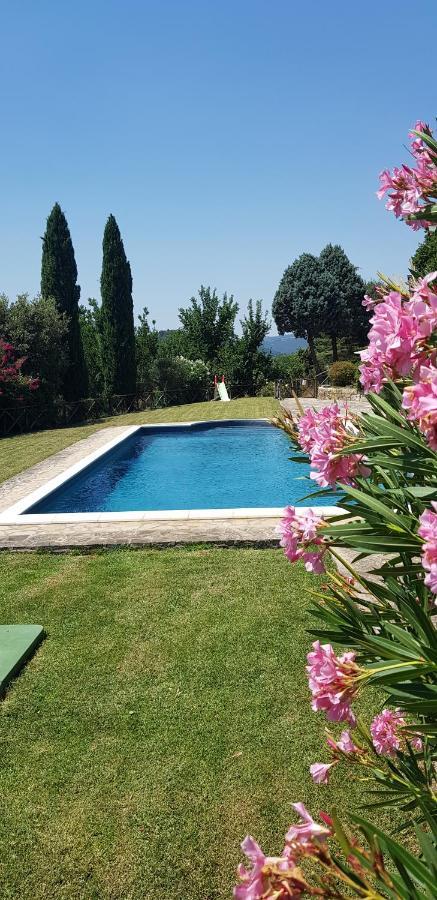 Case In Campagna Con Piscina A טודי מראה חיצוני תמונה